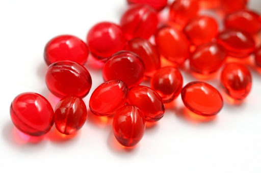 Sản phẩm nào chứa vitamin E đỏ vỉ? 
